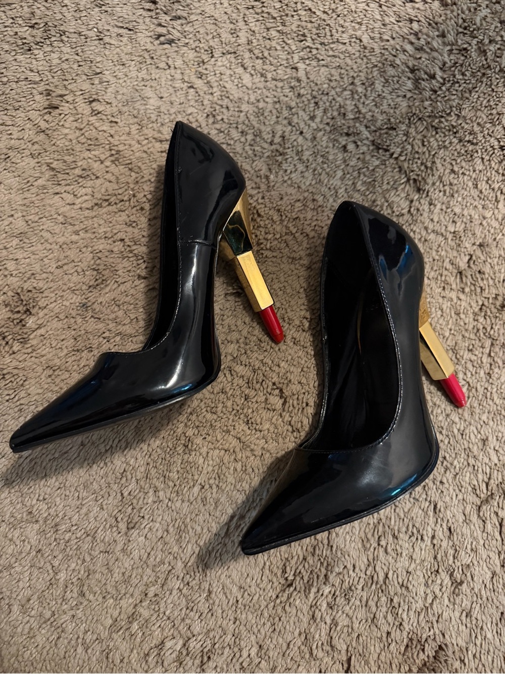 Scene Lipstick Black Patent Pointed Toe High Heels
